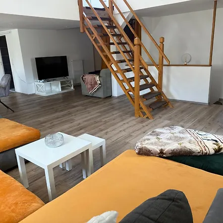 Διαμέρισμα Vierjahreszeiten Herbst *